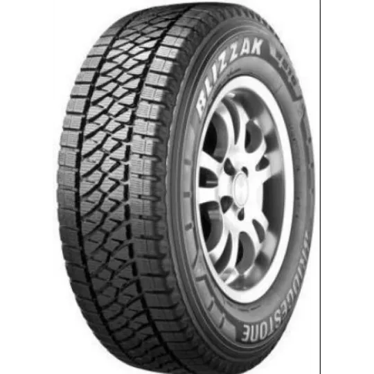 Pneu BRIDGESTONE Blizzak W810 215/60 R17 104H pas cher