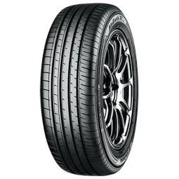Pneu YOKOHAMA BluEarth-XT AE61 225/50 R18 99V pas cher