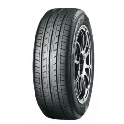 Pneu YOKOHAMA BLUEARTH-ES ES32 205/55 R16 91V pas cher