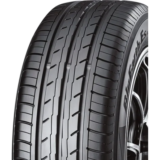 Pneu YOKOHAMA BLUEARTH-ES ES32 225/45 R17 94W pas cher
