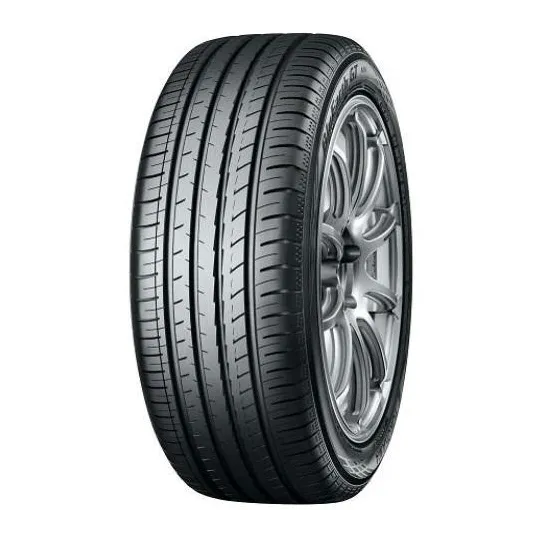 Pneu YOKOHAMA BLUEARTH-GT AE-51 205/55 R16 91V pas cher