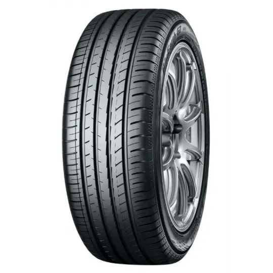 Pneu YOKOHAMA BLUEARTH GT 235/55 R17 99W pas cher