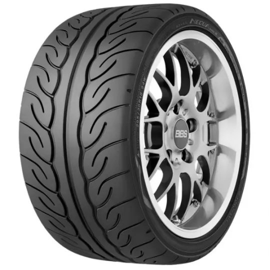 Pneu YOKOHAMA ADVAN NEOVA AD08 RS 235/35 R19 87W pas cher