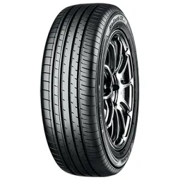Pneu YOKOHAMA BLUEARTH-XT AE61 XL 245/50 R19 105W pas cher