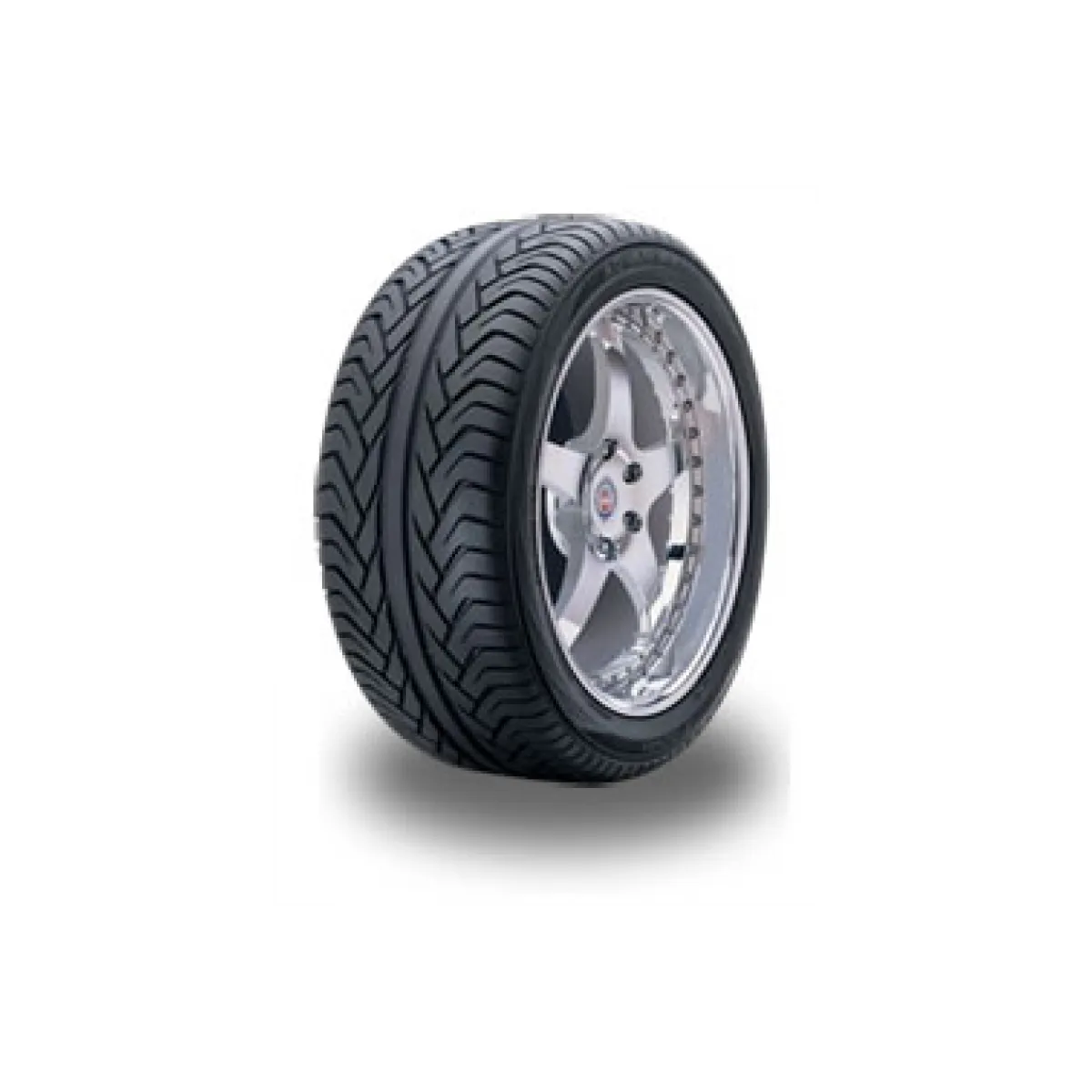 Pneu YOKOHAMA ADVAN ST 275/50 R20 113W pas cher