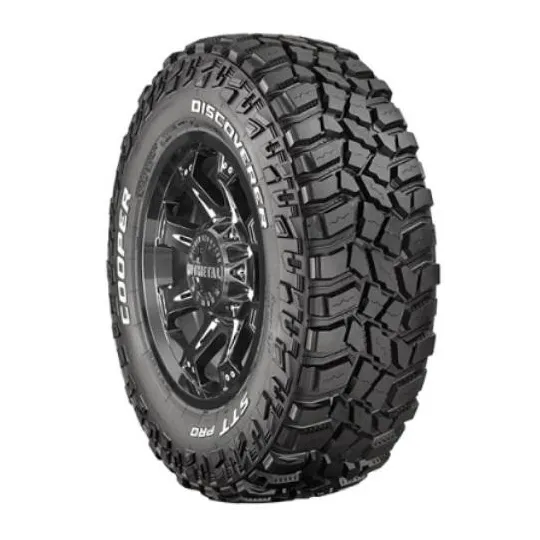 Pneu COOPER DISCOVERER STT PRO P.O.R 10.50/31 R15 109Q pas cher
