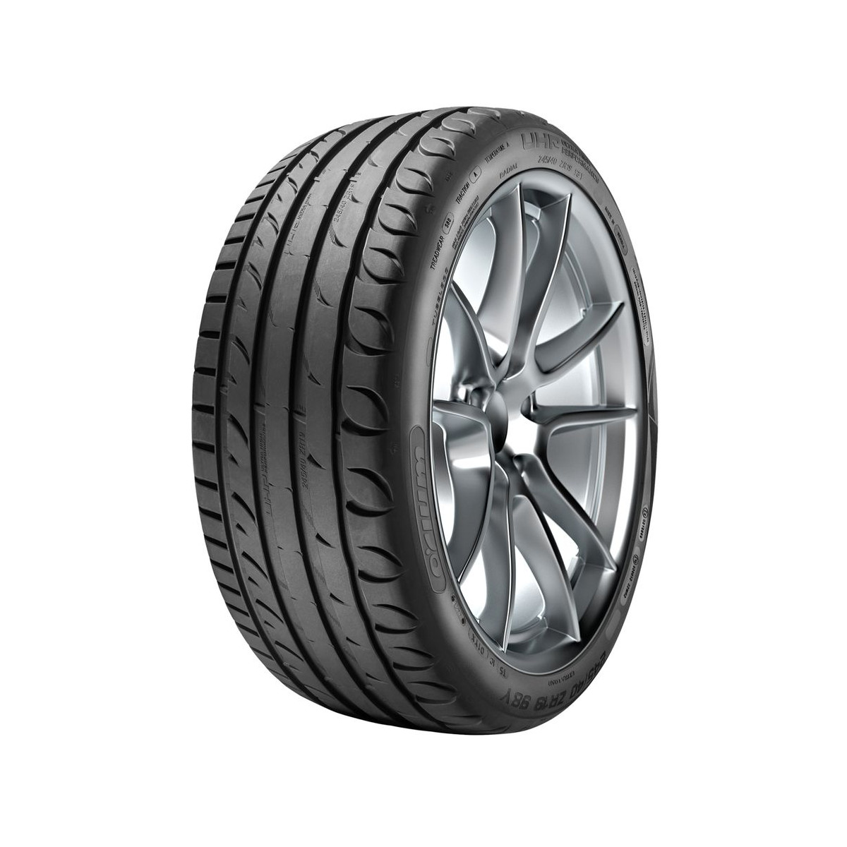 Pneu TAURUS ULTRA HIGH PERFORMANCE 215/60 R17 96H pas cher