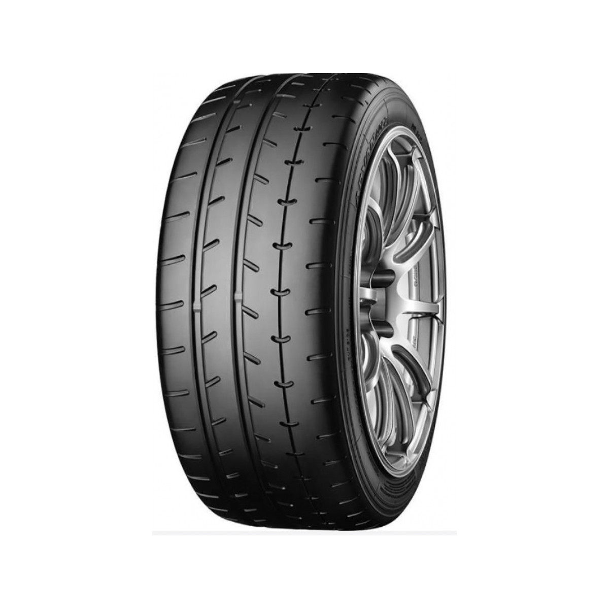 YOKOHAMA ADVAN A052 265/45 R18 104Y