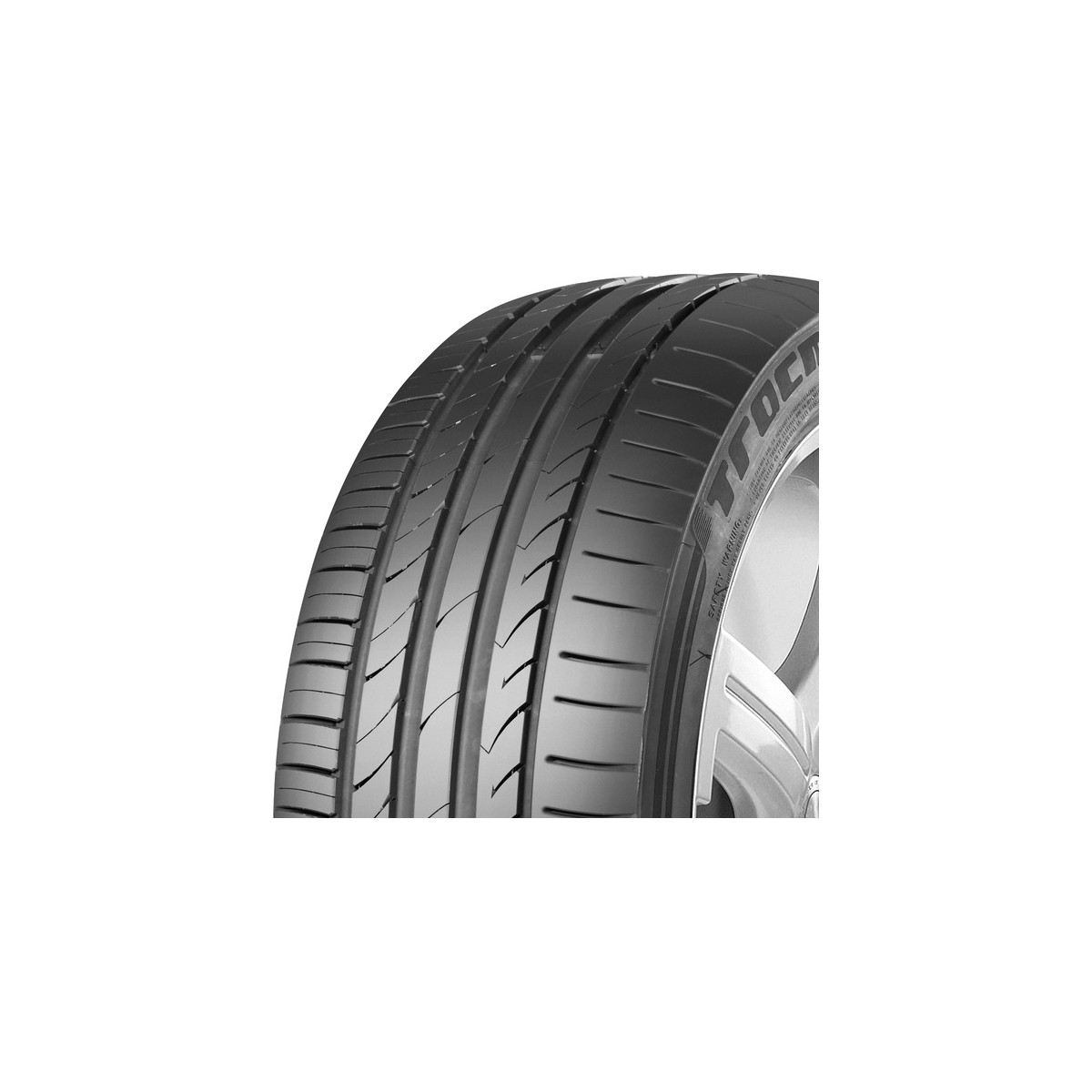 TRACMAX X PRIVILO TX3 265/40 R20 104Y