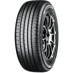 YOKOHAMA BLUEARTH XT AE61 235/55 R17 99H