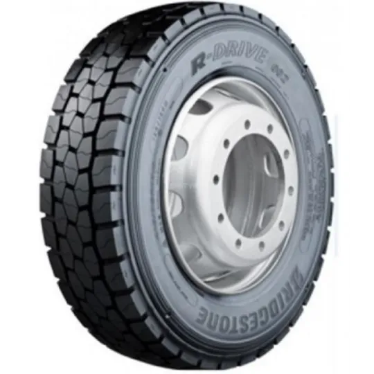 Pneu BRIDGESTONE 146/144 M 285/70 R19 146M pas cher