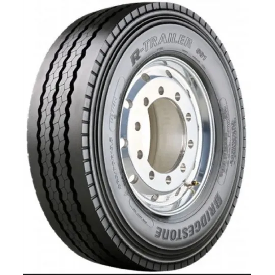 Pneu BRIDGESTONE 143/141 J 235/75 R17 143J pas cher