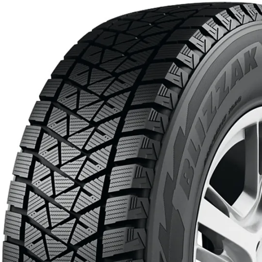 Pneu BRIDGESTONE DMV2 215/80 R15 102R pas cher